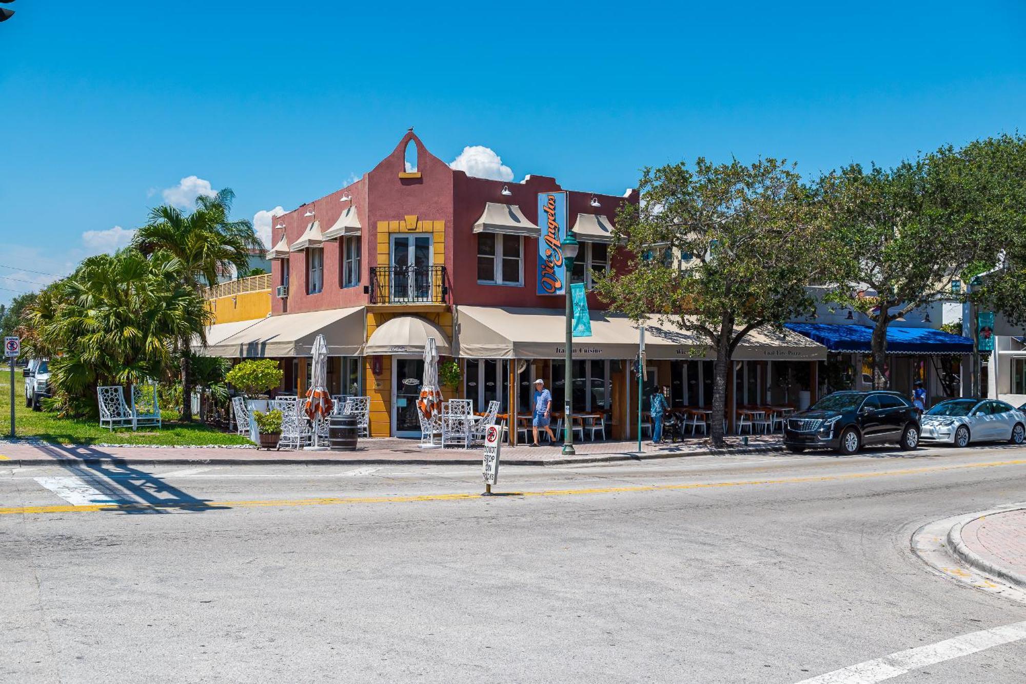 Newly Renovated Townhome With King Bed Delray Beach Εξωτερικό φωτογραφία